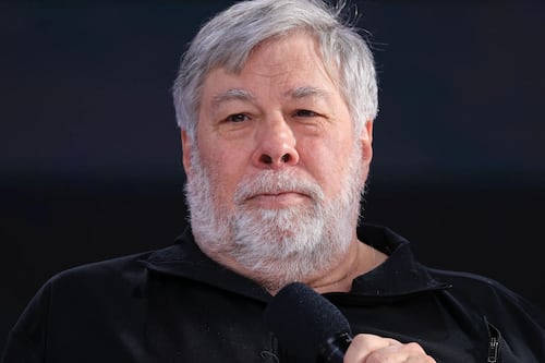 Steve Wozniak, co-fundador de Apple, confirma que sufrió un derrame cerebral en México