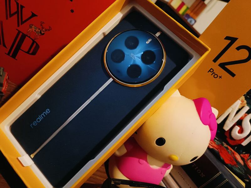 Review realme 12 Pro+ 5G: una cámara brutal que coquetea fuerte con un segmento superior [FW Labs]