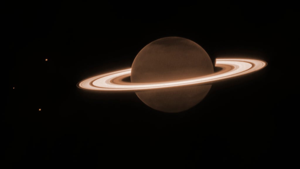 Saturno
