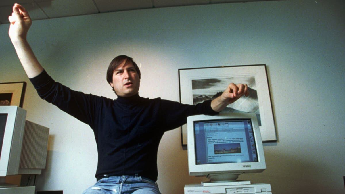 Repasamos un pasaje curioso en la trayectoria profesional de Steve Jobs: cuando obligó a los ingenieros que la Apple Macintosh arrancara más rápido.