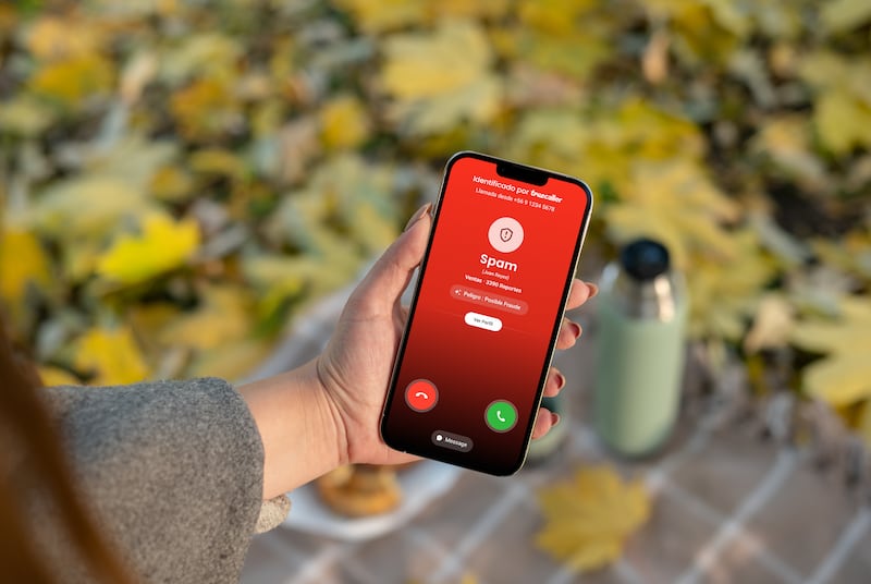 Chilenos recibieron 31 llamadas de spam en promedio al mes durante 2025: somos el segundo país a nivel latam