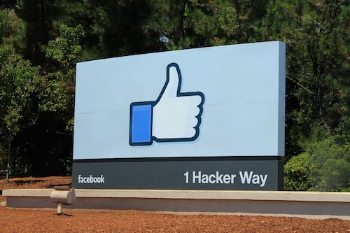 Facebook comienza ahora sí a ocultar los “Me Gusta”