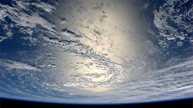 De auroras a amaneceres: Time-lapse impresiona al mostrar cómo se ve un día en la Tierra desde el espacio